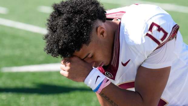 Florida State quarterback Jordan Travis