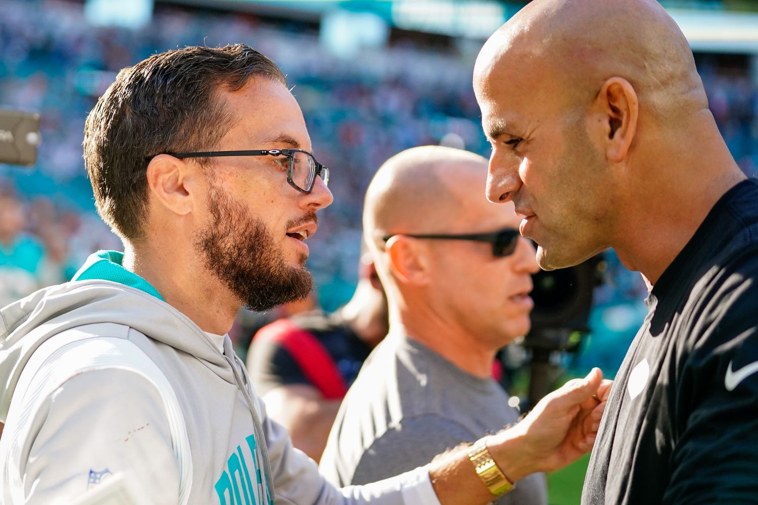 Dolphins' head coach Mike McDaniel and Jets' head coach Robert Saleh