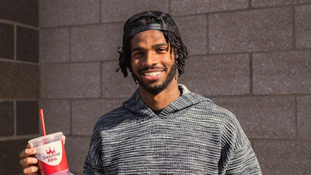 Shedeur Sanders with Smoothie King