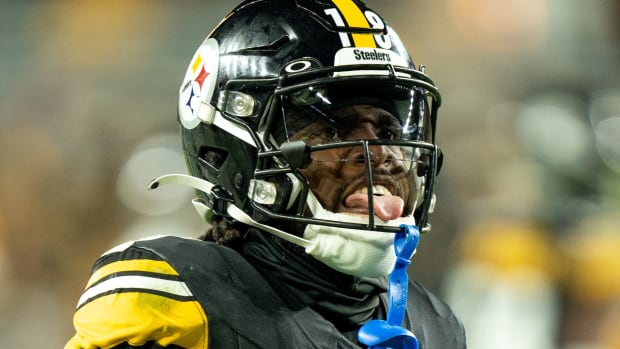Steelers wide receiver Diontae Johnson during Pittsburgh's 20-16 win over the Titans on Nov. 2, 2023.