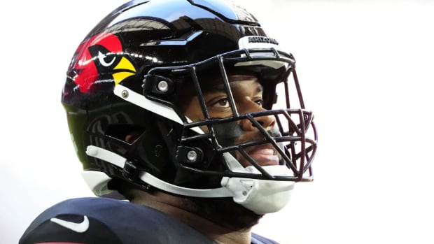 Arizona Cardinals offensive tackle Paris Johnson Jr. (70) during pregame warmups before playing the Los Angeles Rams at State Farm Stadium.