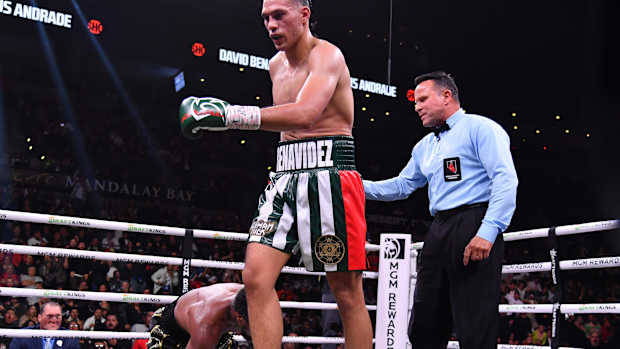 El pasado sábado por la noche David Benavidez tuvo una gran victoria sobre Demetrius Andrade