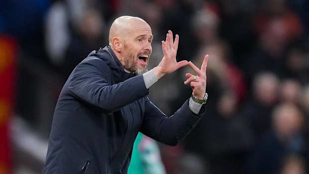 El entrenador Erik ten Hag, ha expresado su deseo de que su equipo utilice la hostilidad de los hinchas