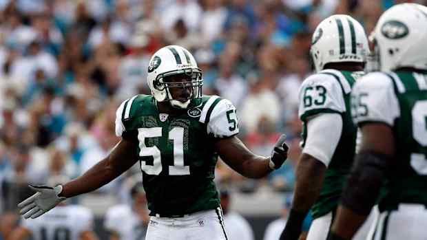 LB Jonathan Vilma