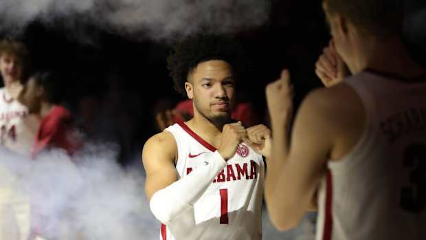 Alabama guard Mark Sears (1) runs out at Coleman Coliseum in Tuscaloosa, AL on Monday, Dec 4, 2023. 