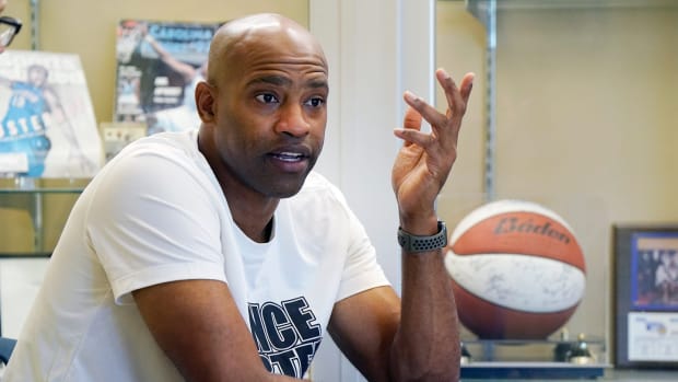 Former NJ Nets forward Vince Carter