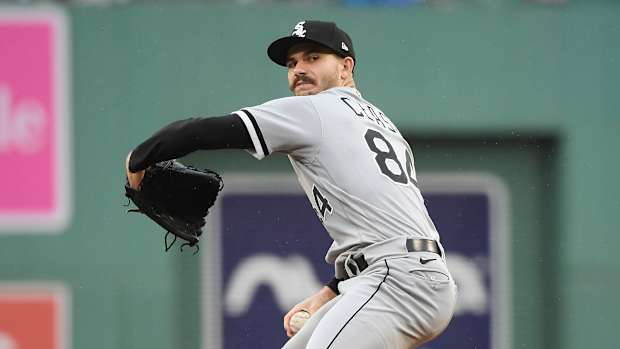 Sep 23, 2023; Boston, Massachusetts, USA; Chicago White Sox starting pitcher Dylan Cease (84) pitches during the first inning against the Boston Red Sox at Fenway Park. Mandatory Credit: Bob DeChiara-USA TODAY Sports