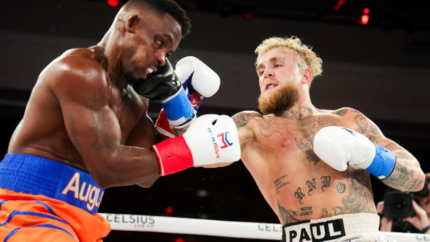 Jake Paul knocks out Andre August in the first round at Caribe Royale Orlando.