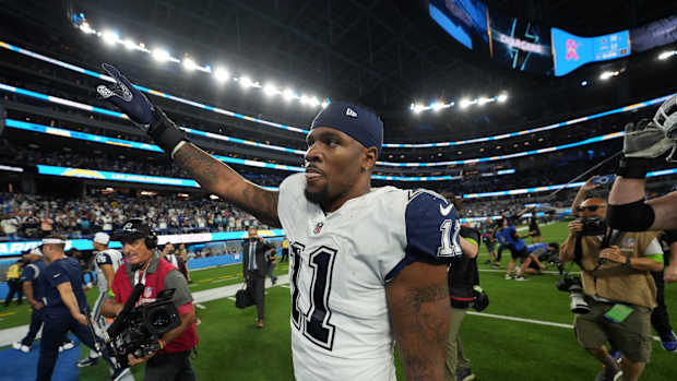 Dallas Cowboys linebacker Micah Parsons (11) leaves the field after the game against the Los Angeles Chargers at SoFi Stadium.