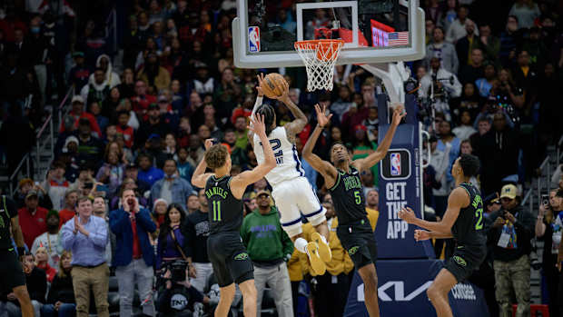 Ja Morant brilló en su primer juego de regreso después de ser suspendido