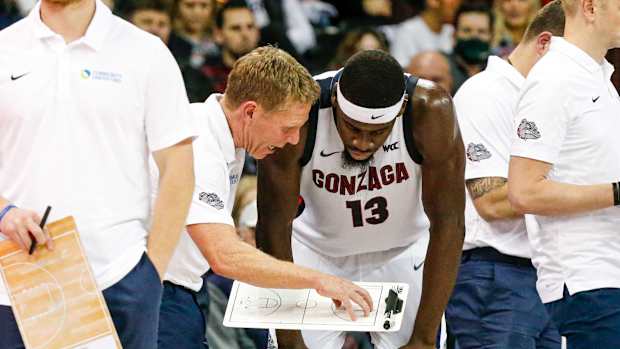 Gonzaga Bulldogs Pepperdine Wave61