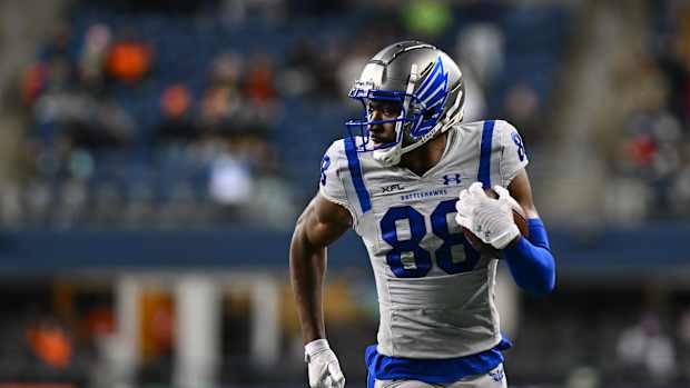 Feb 23, 2023; Seattle, WA, USA; St. Louis Battlehawks wide receiver Hakeem Butler (88) runs towards the endzone to score a touchdown against the Seattle Sea Dragons during the second half at Lumen Field. St. Louis defeated Seattle 20-18. Mandatory Credit: Steven Bisig-USA TODAY Sports