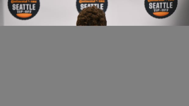 Dec 15, 2023; Seattle, Washington, USA; Connecticut Huskies center Donovan Clingan (32) speaks to the media after the game against the Gonzaga Bulldogs at Climate Pledge Arena. Mandatory Credit: Steven Bisig-USA TODAY Sports