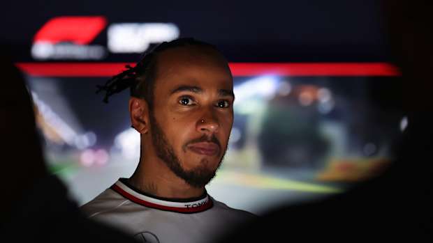 Lewis Hamilton Mercedes (15)