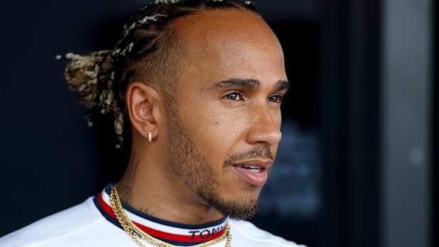 Lewis Hamilton Mercedes (23)