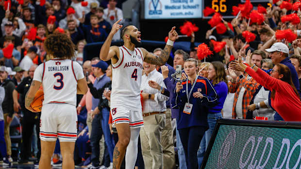 Johni Broome | Eric Starling/Auburn Daily