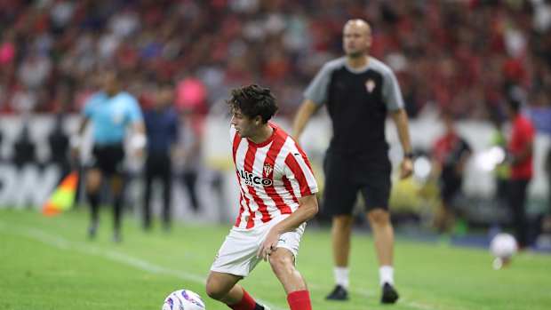 Jordan Carrillo, un jugador mexicano que estaba en Europa,