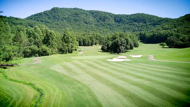 Apple Valley — Hole 12
