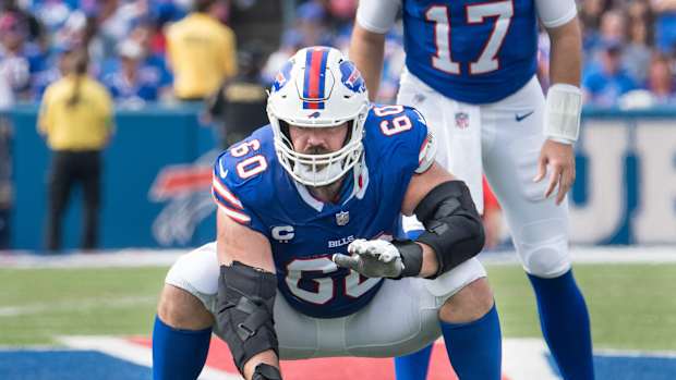 Buffalo Bills center Mitch Morse (60) at the line of scrimmage in the second quarter against the Las Vegas Raiders at Highmark Stadium