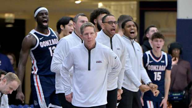 Gonzaga Bulldogs Pepperdine Waves14