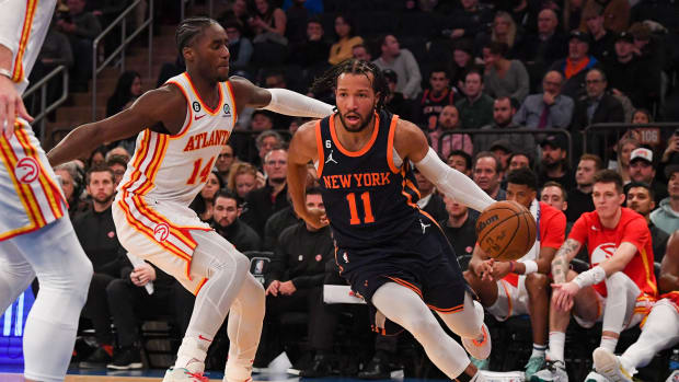 Jalen Brunson AJ Griffin Hawks