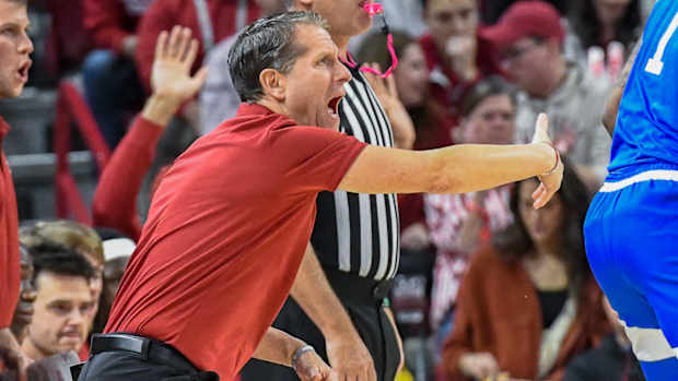 012724-Eric Musselman-Kentucky-andy-4