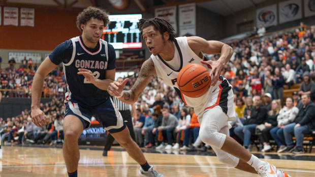 Gonzaga Bulldogs, Pacific Tigers