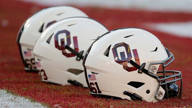 Generic - White helmets