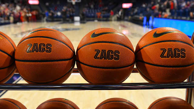Gonzaga Bulldogs Saint Mary's Gaels26