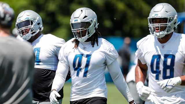 Detroit Lions edge rusher James Houston