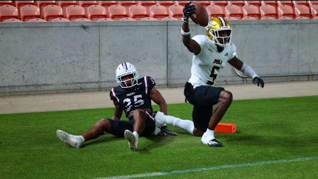 ASU One Hand Catch 2