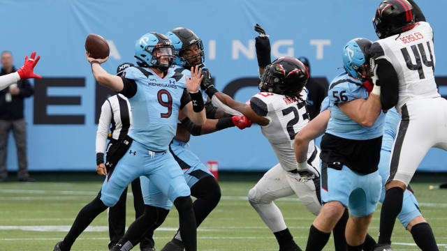 Feb 18, 2023; Arlington, TX, USA; Arlington Renegades quarterback Drew Plitt (9) throws downfield against the Vegas Vipers during the second half at Choctaw Stadium. Mandatory Credit: Raymond Carlin III-USA TODAY Sports  