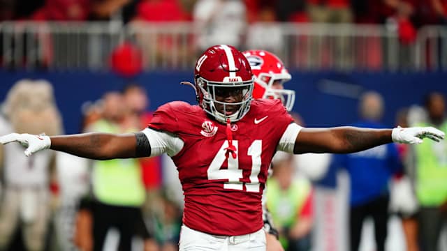 Alabama defensive end Chris Braswell.