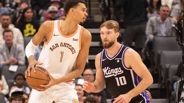 victor wembanyama domantas sabonis kings