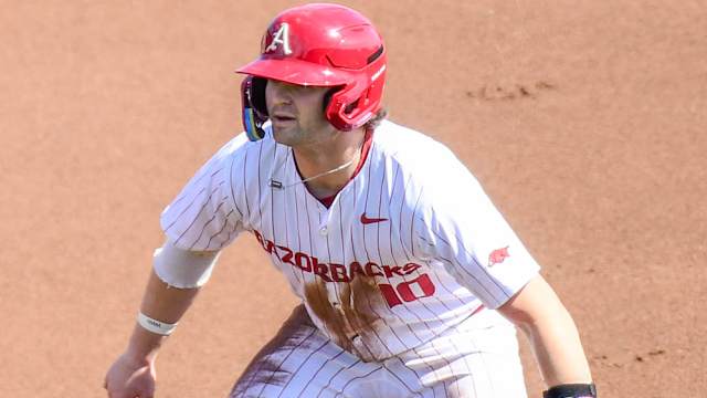 Razorbacks' Peyton Stovall getting lead off first base against Missouri