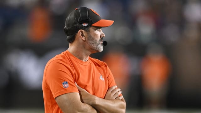 Aug 3, 2023; Canton, Ohio, USA; Cleveland Browns head coach Kevin Stefanski looks on during the second half against the New York Jets at Tom Benson Hall of Fame Stadium. Mandatory Credit: Ken Blaze-USA TODAY Sports