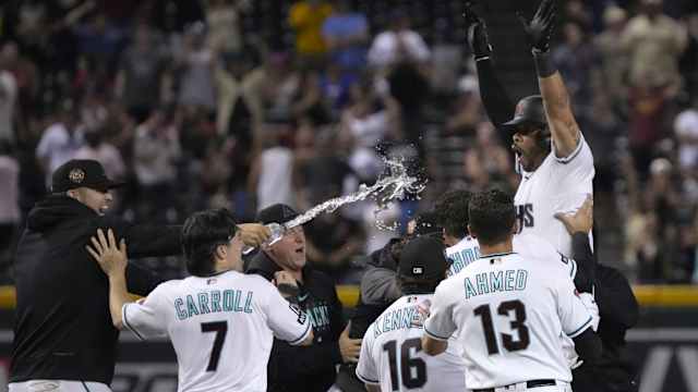 Tommy Pham celebrates walk off win with teammates