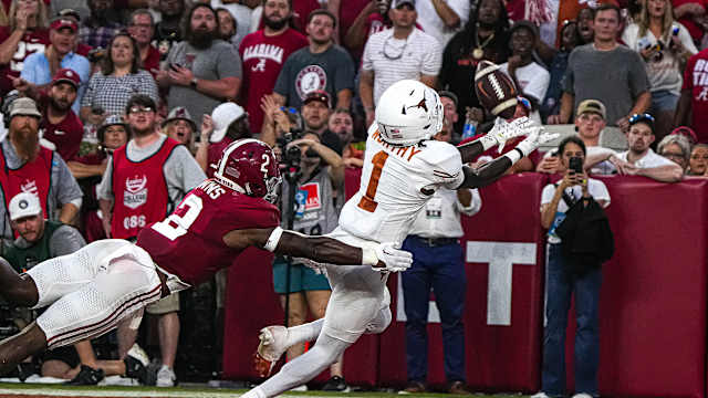 Sep. 9, 2023; Tuscaloosa, Alabama; Texas Longhorns wide receiver Xavier Worthy (1) reaches for a touchdown catch against Alabama at Bryant-Denny Stadium on Saturday, Sep. 9, 2023 in Tuscaloosa, Alabama. Mandatory Credit: Aaron E. Martinez-USA TODAY NETWORK