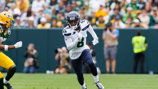 Seattle Seahawks cornerback Coby Bryant (8) during the game against the Green Bay Packers at Lambeau Field.