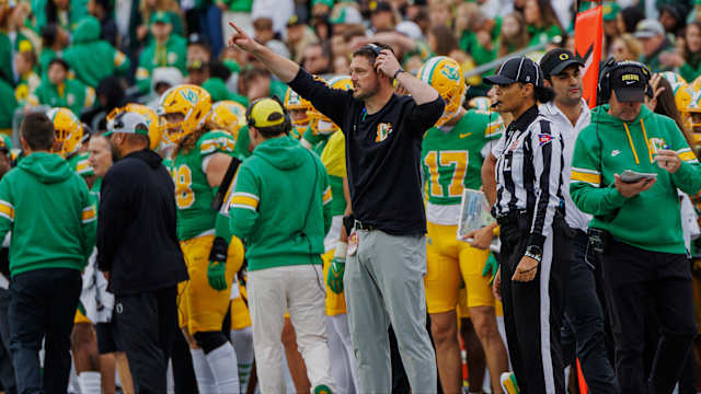Dan Lanning WSU Sideline