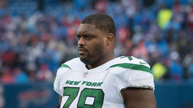 Jets' LG Laken Tomlinson (78)