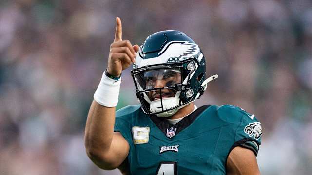 jalen hurts 065