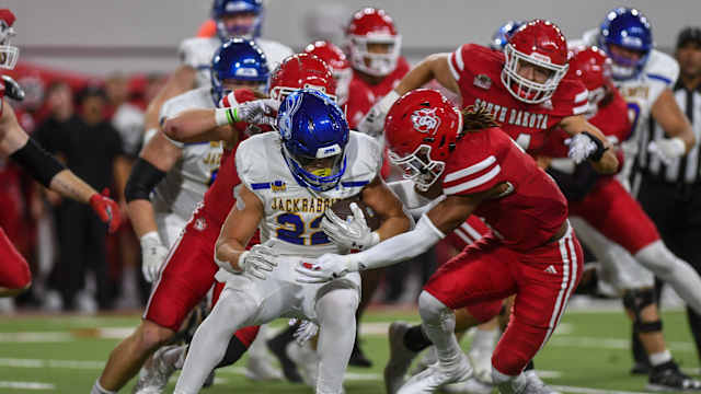 Isaiah Davis (South Dakota State)
