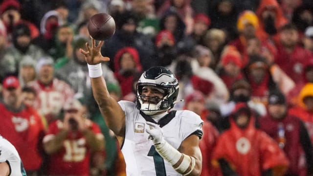 Jalen Hurts fires a pass during the Philadelphia Eagles 21-17 win over the Kansas City Chiefs in Week 11