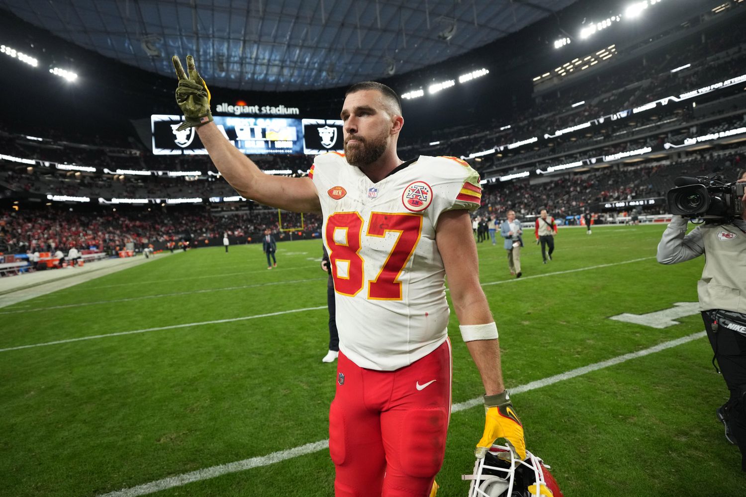 Nov 26, 2023; Paradise, Nevada, USA; Kansas City Chiefs tight end Travis Kelce (87) leaves the field after the game against the Las Vegas Raiders Allegiant Stadium. Mandatory Credit: Kirby Lee-USA TODAY Sports  