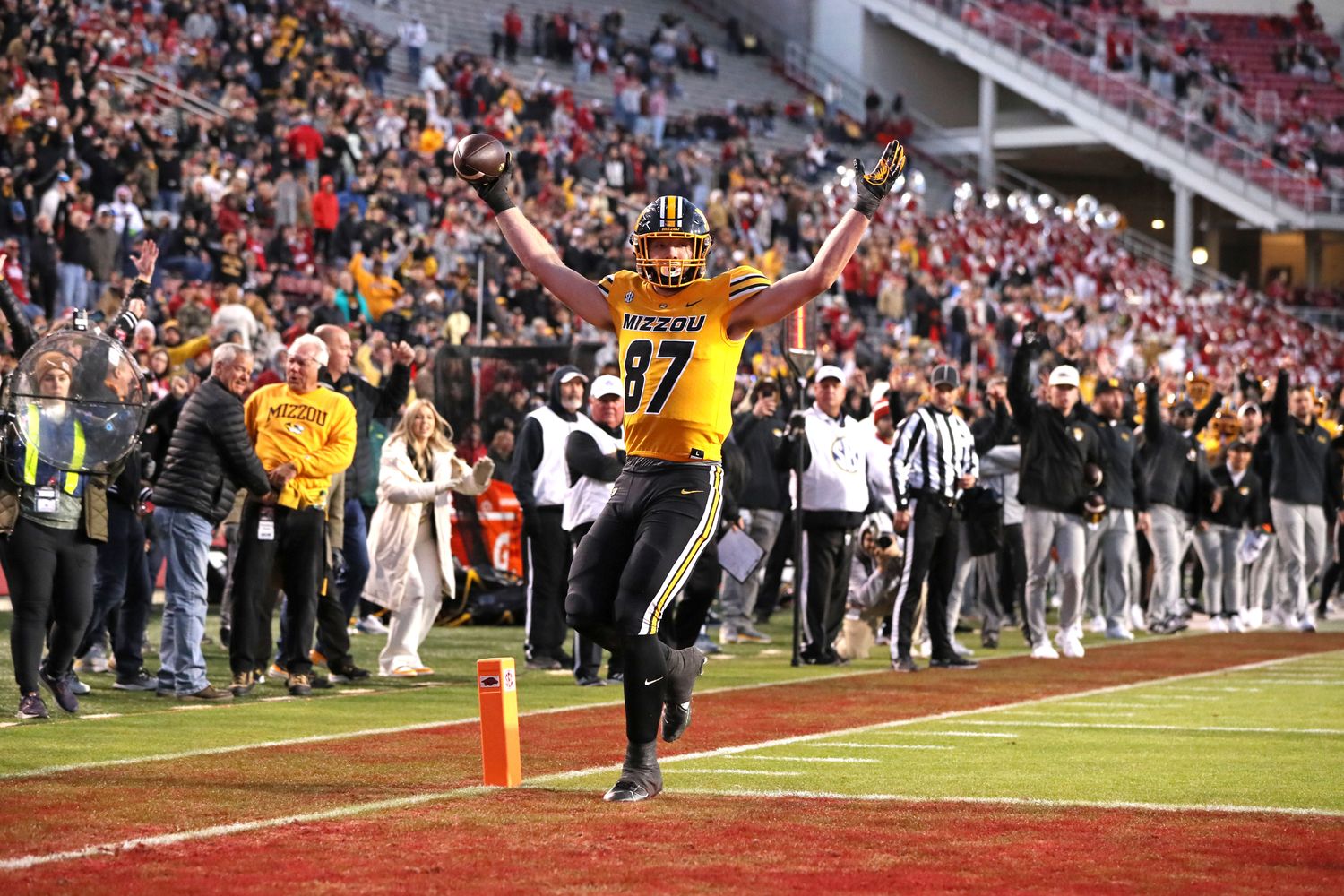 Nov 24, 2023; Fayetteville, Arkansas, USA; Missouri Tigers tight end Brett Norfleet (87) celebrates after scoring a touchdown in the third quarter against the Arkansas Razorbacks at Donald W. Reynolds Razorback Stadium. Missouri won 48-14. Mandatory Credit: Nelson Chenault-USA TODAY Sports
