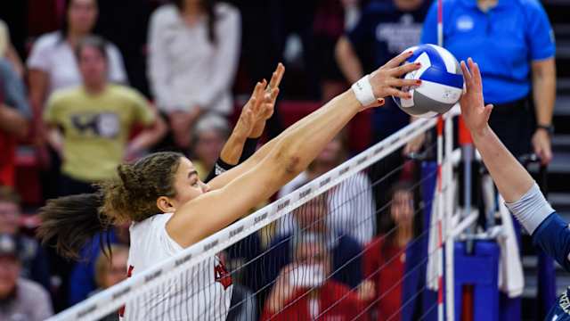 07_Bekka Allick_VB vs Georgia Tech NCAA Regional Semis 1207