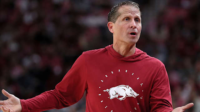 Razorbacks' Eric Musselman on sidelines against UNC-Wilmington