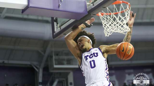 Micah  Peavy Dunk