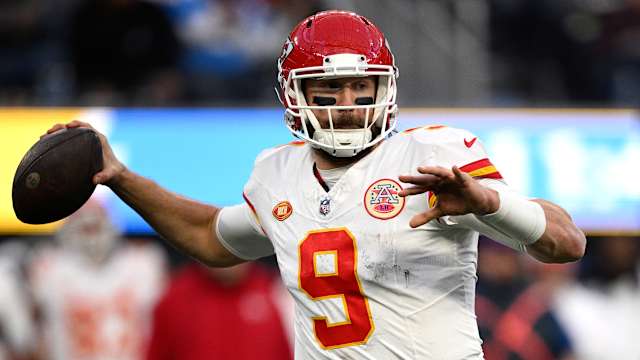Kansas City Chiefs quarterback Blaine Gabbert (9) throws a pass against the Los Angeles Chargers during the second half at SoFi Stadium.